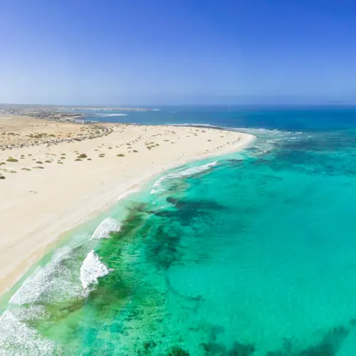 iStock-1480379791grandes playas_result